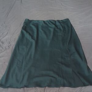 Elegant Green Midi Skirt